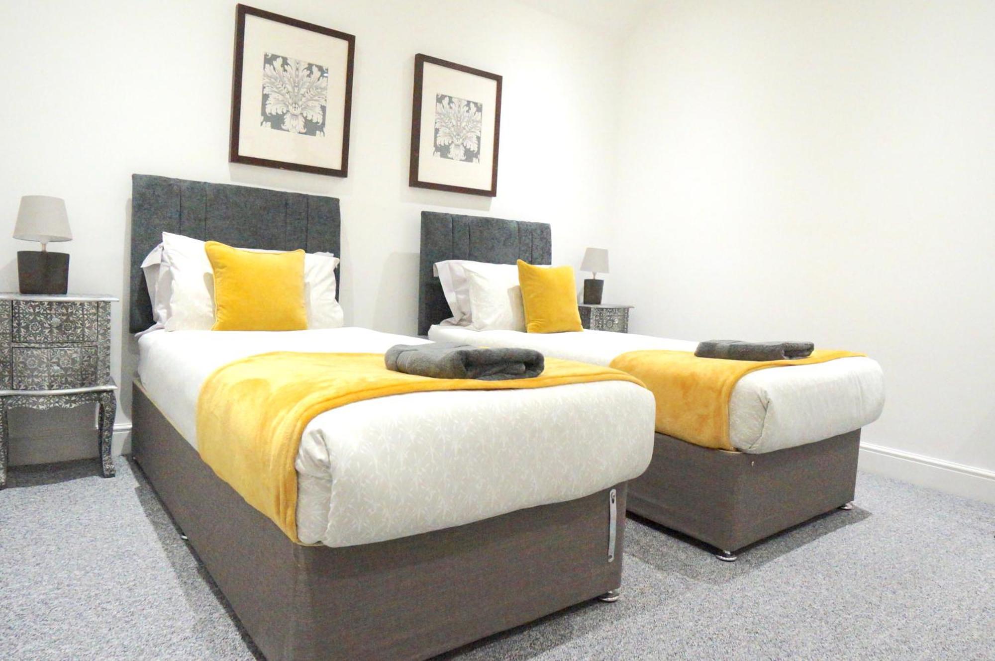 Premium Apartments Thatcham Broadway Exteriér fotografie